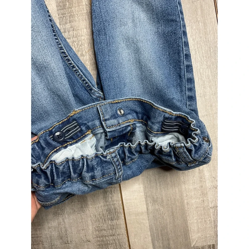 OshKosh Bgosh Boys 5T Classic Straight Jeans Medium Wash Adjustable Waist Denim